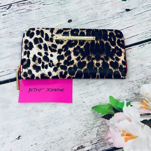 Betsey Johnson Handbags - NWT Betsey Johnson Leopard Print Wallet